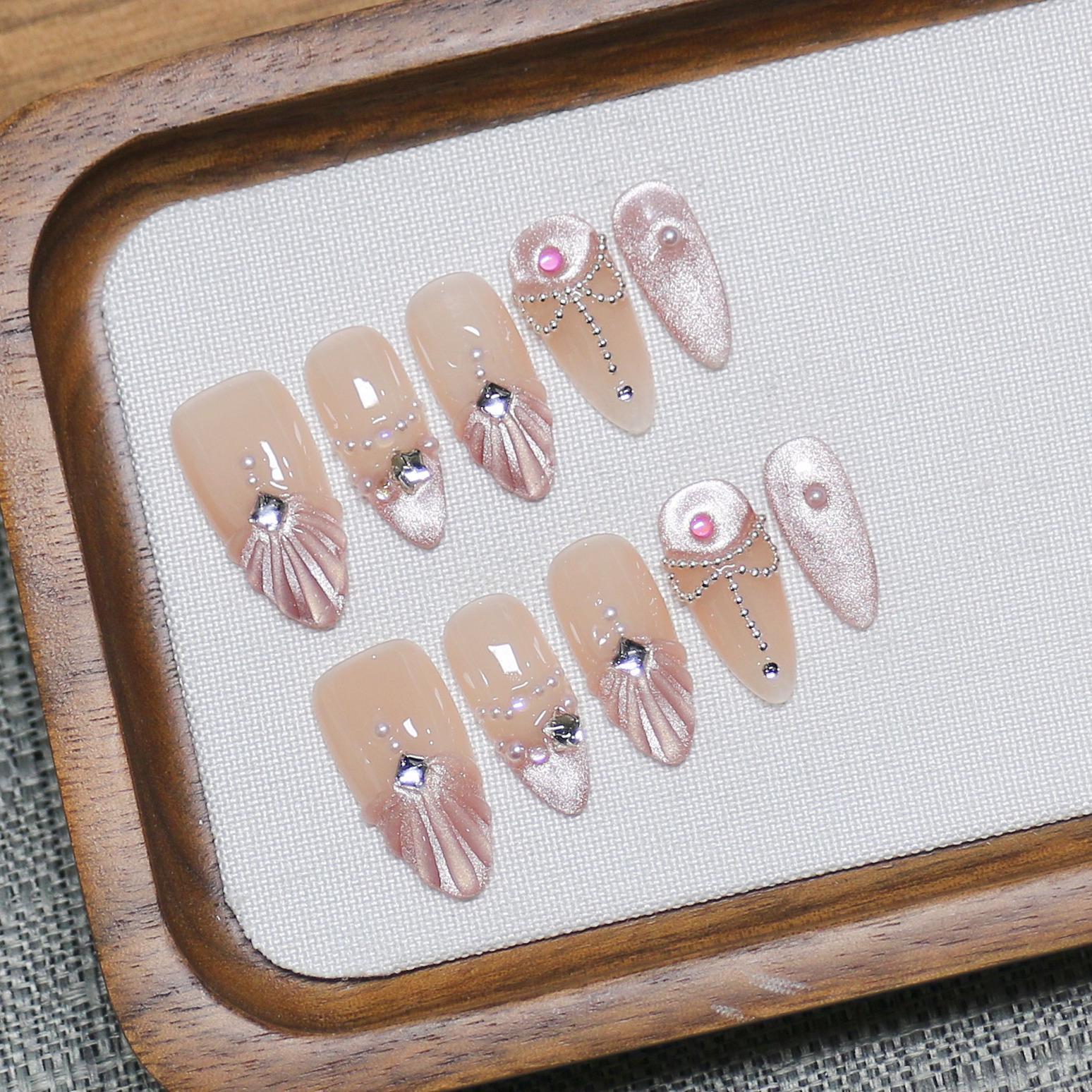 Mermaid Tail Shell Cat Eye 3D Hand-painted Nail Art Stickers - Elegant Seashell Design Large