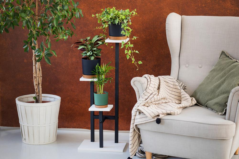 PEAK Universal Flower Stand - White, 3-tier Flower Stand for 3 Pots