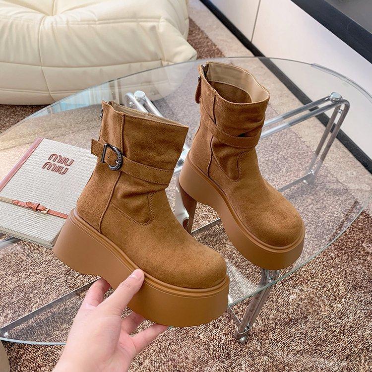 Retro Suede Small Man Super Fire Heightening Thick-soled Martin Boots Women's 2025 Autumn New Maillard Slim Short Boots