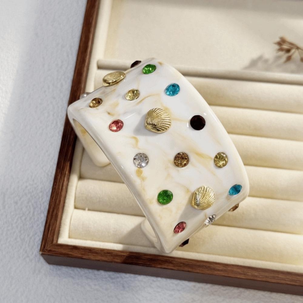 Exaggerated Shell Bracelets Resin Open Bracelet Vintage Beach Rhinestone Bangle  Girls Accessories