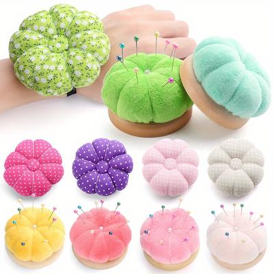 1Pcs Pin Cushions Pumpkin Shaped Sewing Needle Pad Pincushions for Sewing with Wristband, Sewing Accessory For DIY Craft