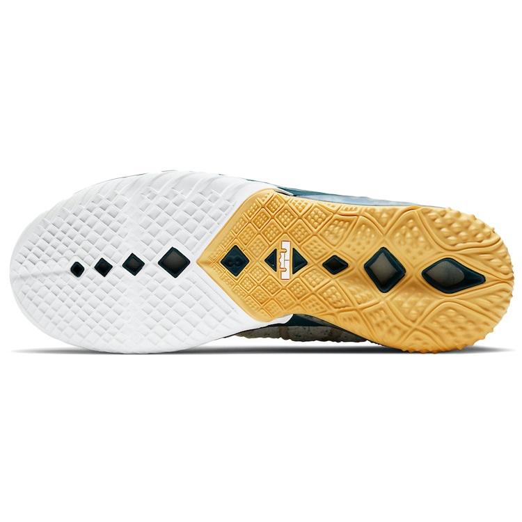 Nike LeBron 18 'Reflections Flip' Men's DB8148-100