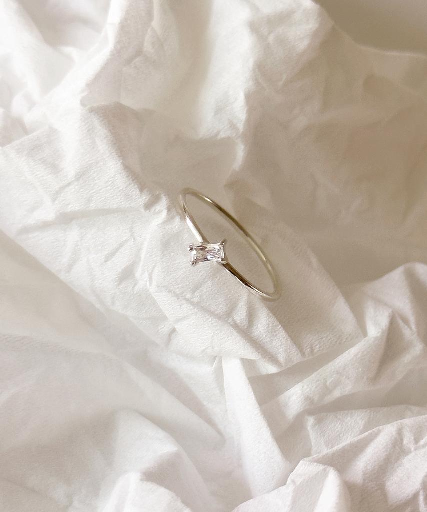 Code.H (Silver 925) Slash Cubic Ring