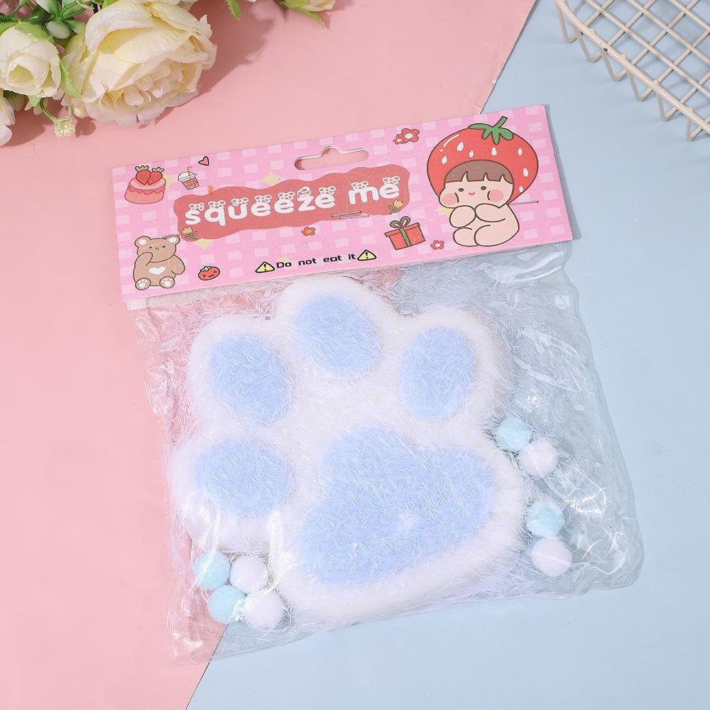Jumbo Cat Claw Squishy: Stress-Relief Silicone Toy with Slow Rebound