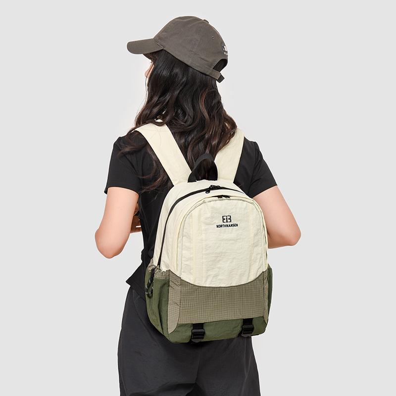 Lightweight Travel Contrast Backpack Student Schoolbag Women's Large Capacity Commuter Backpack