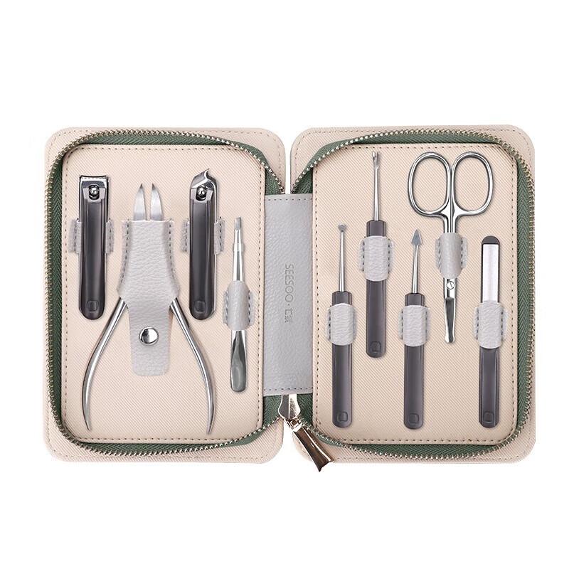 SEESOO Premium Pioneer 9-Piece Nail Clipper Set