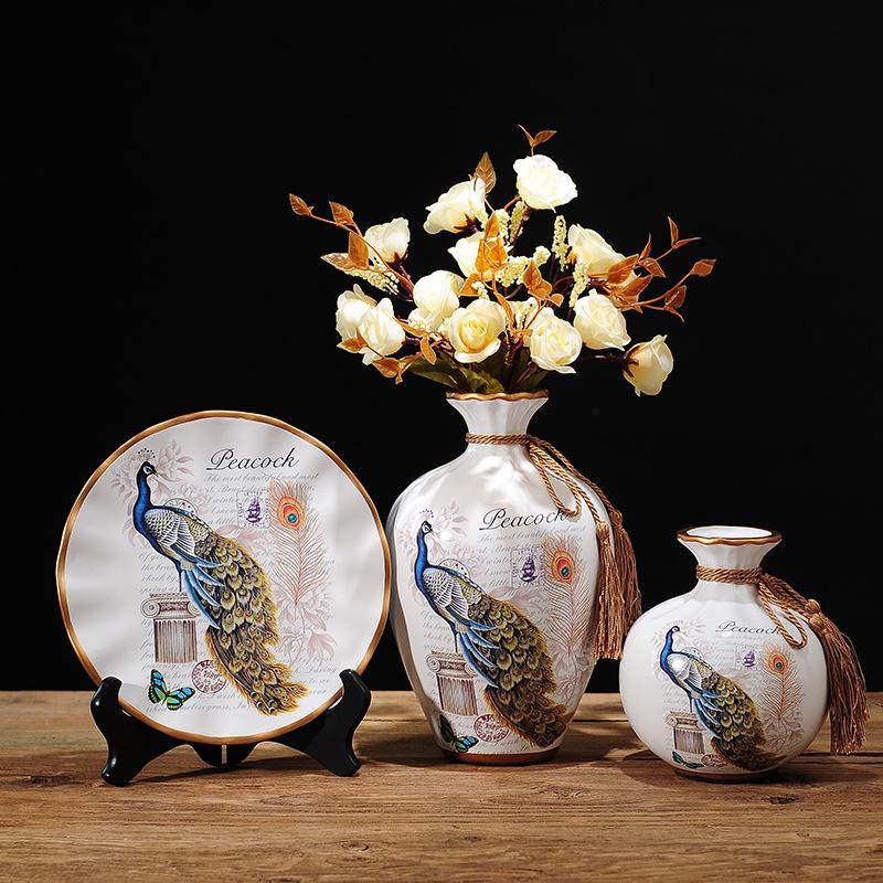 Modern Ceramic Vase Ornament for Living Room or TV Cabinet Display