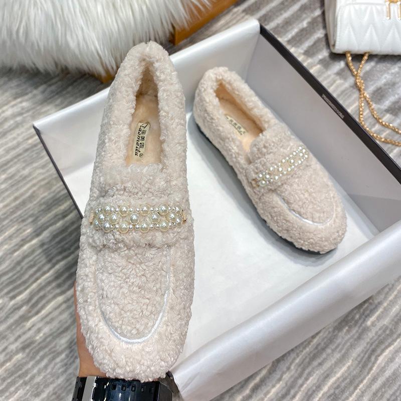 Fashion Luxury Winter crystal flower cotton shoes women shearling loafers sneakers warm plush moccasins fur flats woman plus size 42/43
