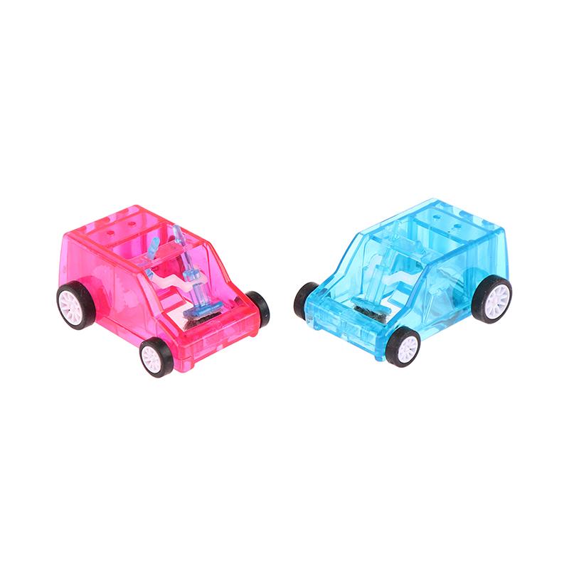 1Pc Cute Mini Cartoon Car Table Dust Cleaning Trolley Desktop Eraser Dust Ceaner Pencil Eraser Shavings Sweeper For Home Office