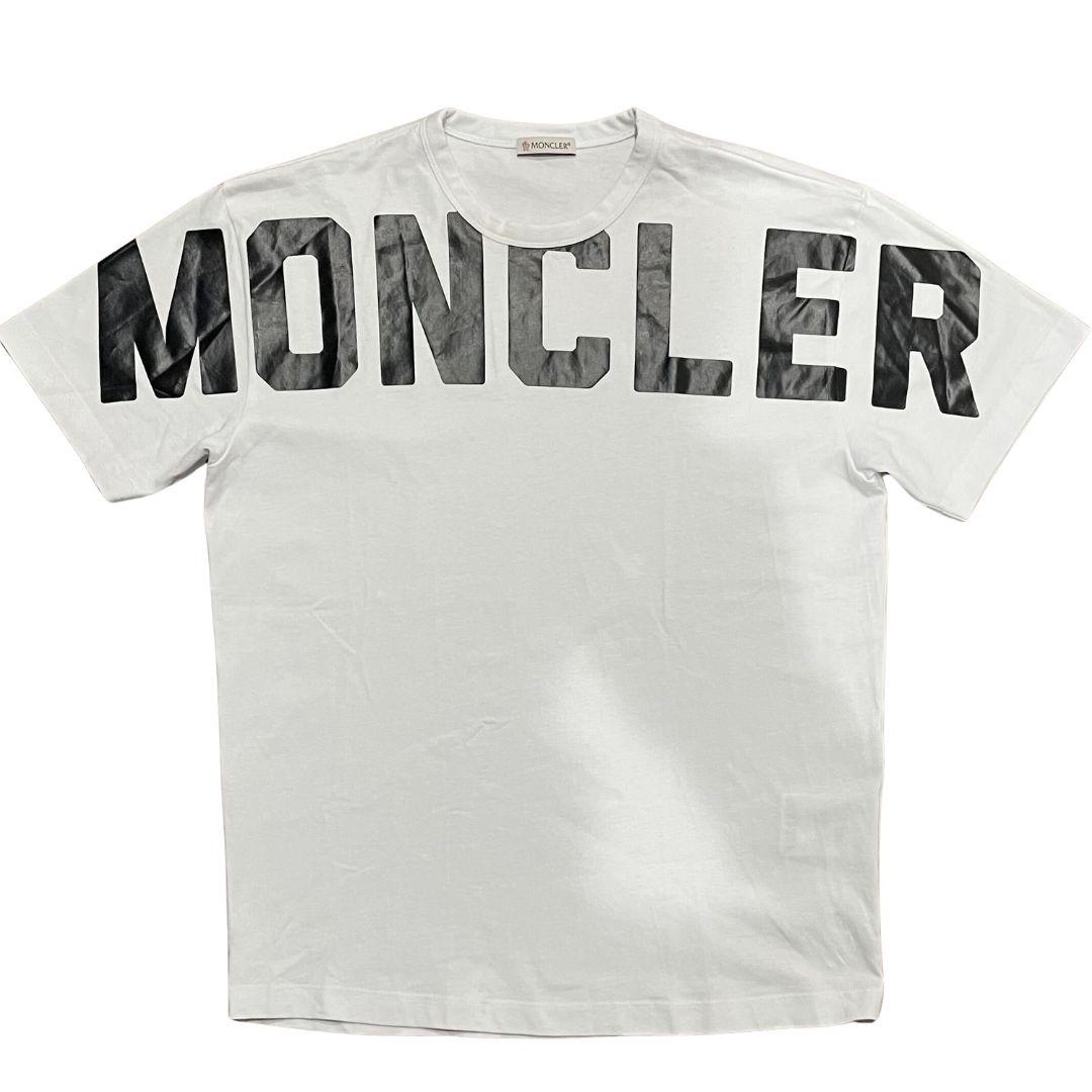 

Подержанная мужская футболка с коротким рукавом MONCLER