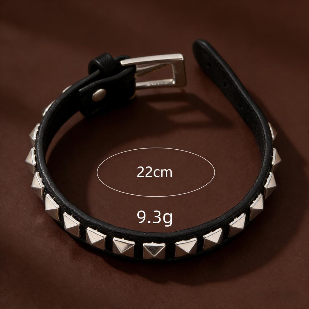 Mode-Temperament, Gürtelschnalle, Nietenarmband, Personalisiertes High-End-Armband, Trendiges und Cooles Personalisiertes Armband.