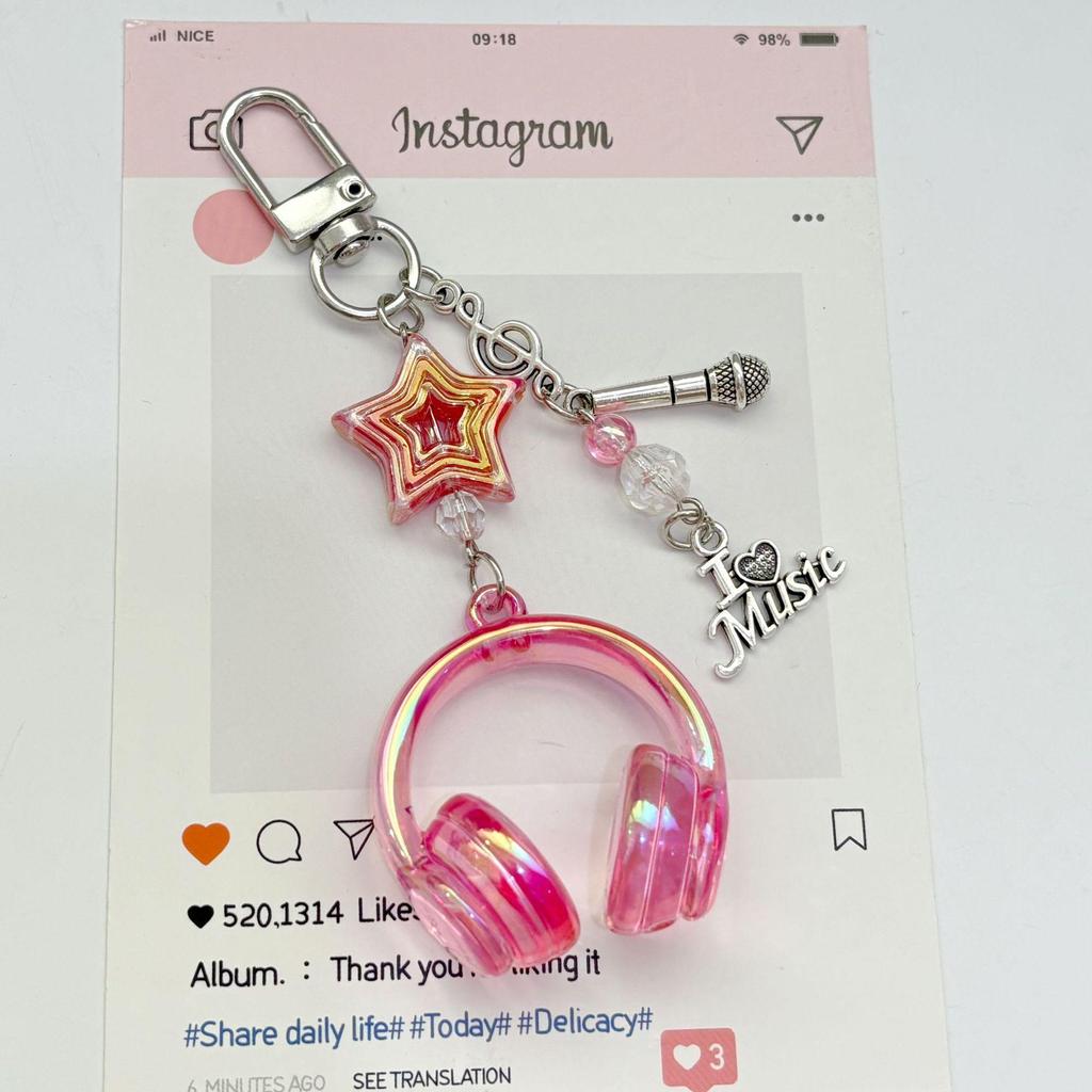 Colorful Earphone Pendant Keychain: Cool and Sweet Bag Charm, Perfect Bestie Gift