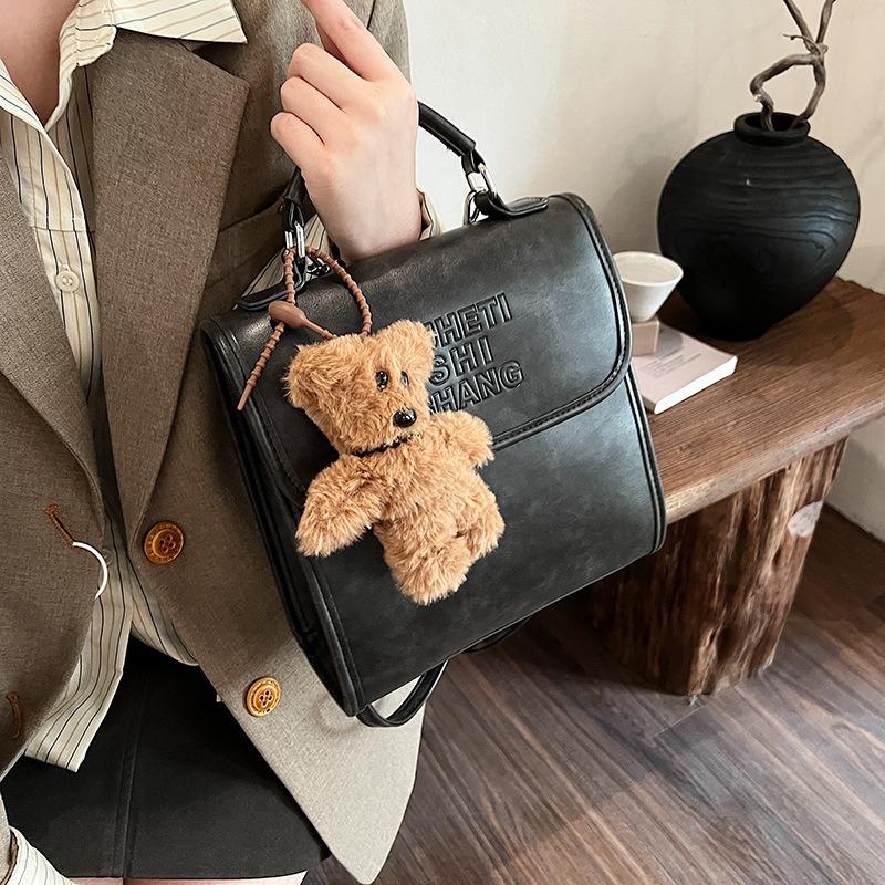 Retro Fashion Casual Handbag New Autumn and Winter Texture Trend College Students Go Out Backpack
