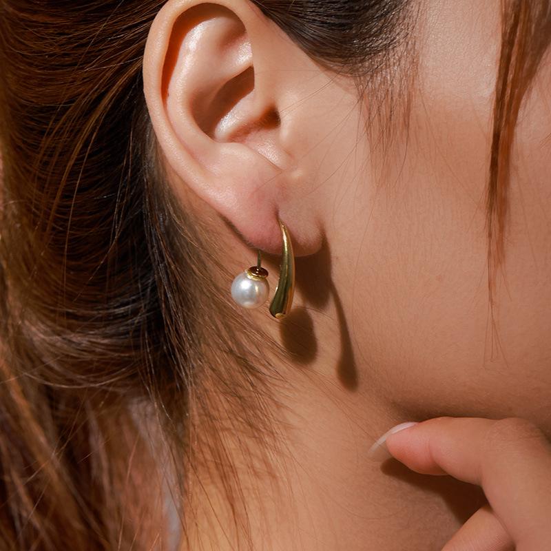 Two in One Golden Metal Imitation Pearl Stud Earrings for Women Geometry Simple Fashion Sweet Personality Jewelry Gift