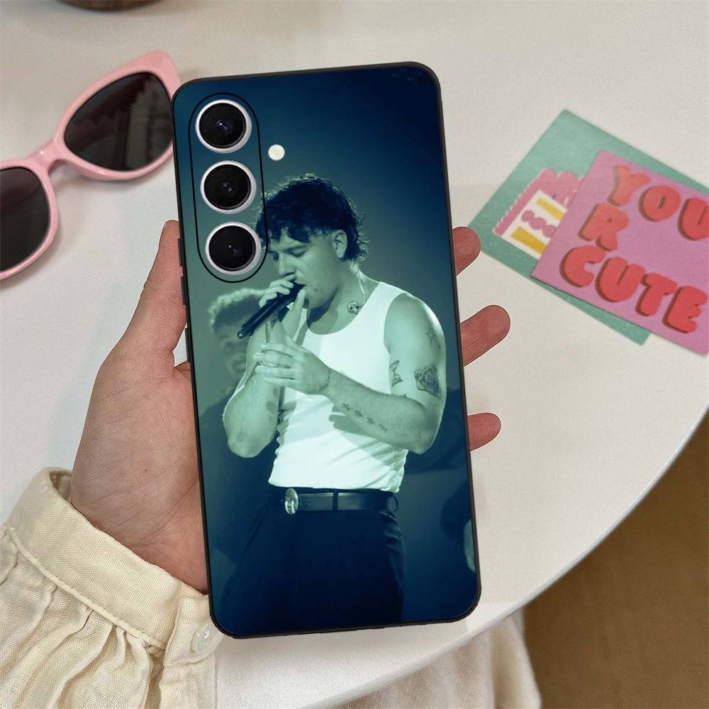 1PC Popular Singer Q-Quevedo Phone Case For Samsung S 24 Fe 25 Ultra Plus 20 Lite 21 30 22 23 24 22 Ultra 5G Fundas