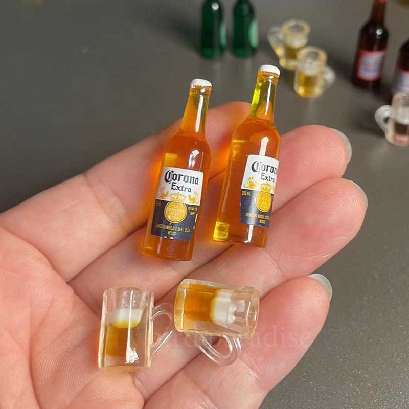 

Cute Miniature Simulation Mini Beer Water Bottle Drinks Model For Action Figures Dolls House Accessories Kids Playtend Play Toys