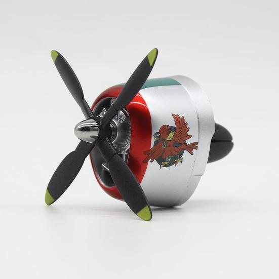 P-47 Stíhací letoun Klip do průduchu s vůní Klasický model letadla Dekorace do auta Otáčivá vrtule & Uvolňování vůně Univerzální ozdoba pro většinu průduchů
