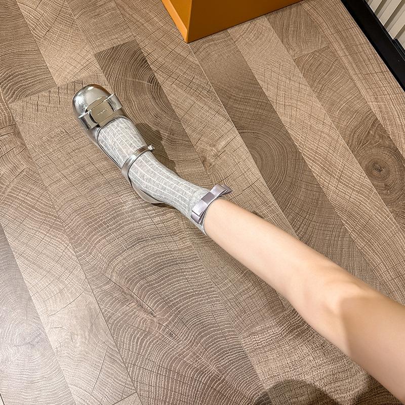 Square head spring silver sheepskin single shoes light mouth Mary Jane shoes women's new models