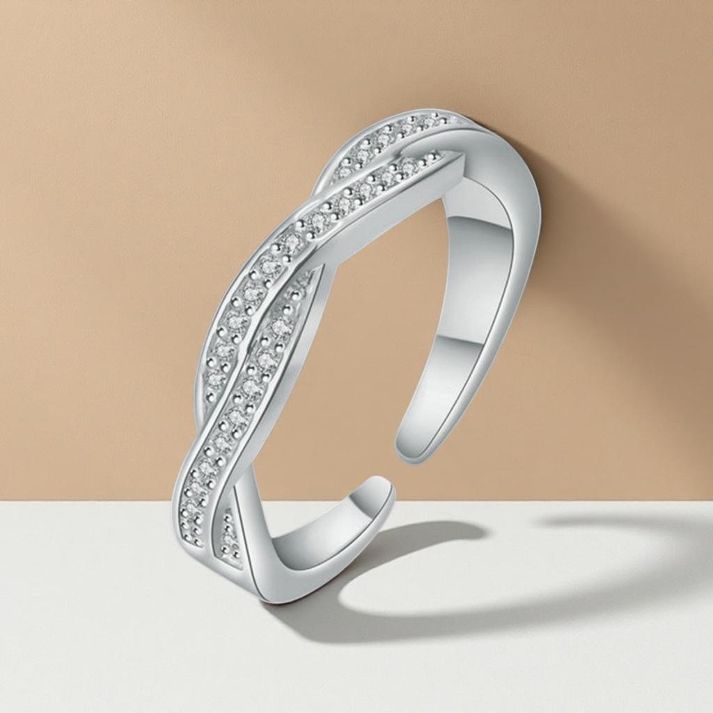 925 Sterling Silver Adjustable Ladies Ring with Twisted Diamond Pattern - Lucky Friendship Design