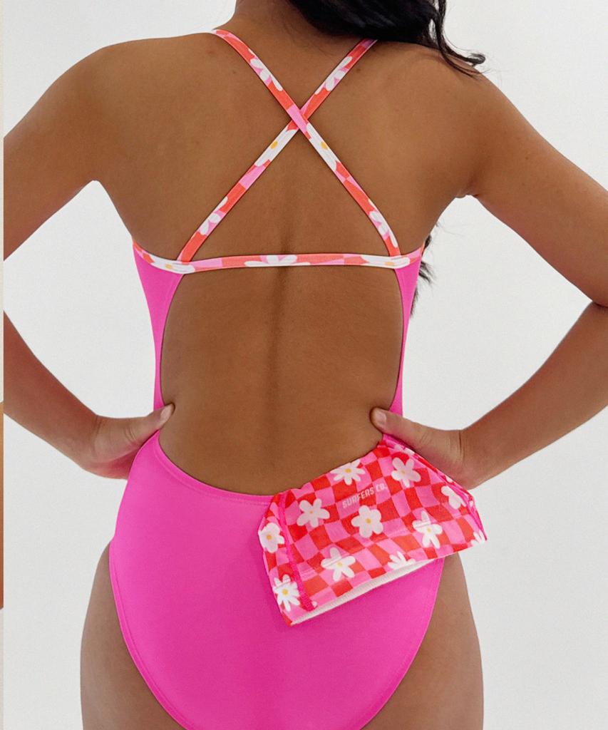 Seopeoseuko Picnic Pink One-Piece Swimsuit
