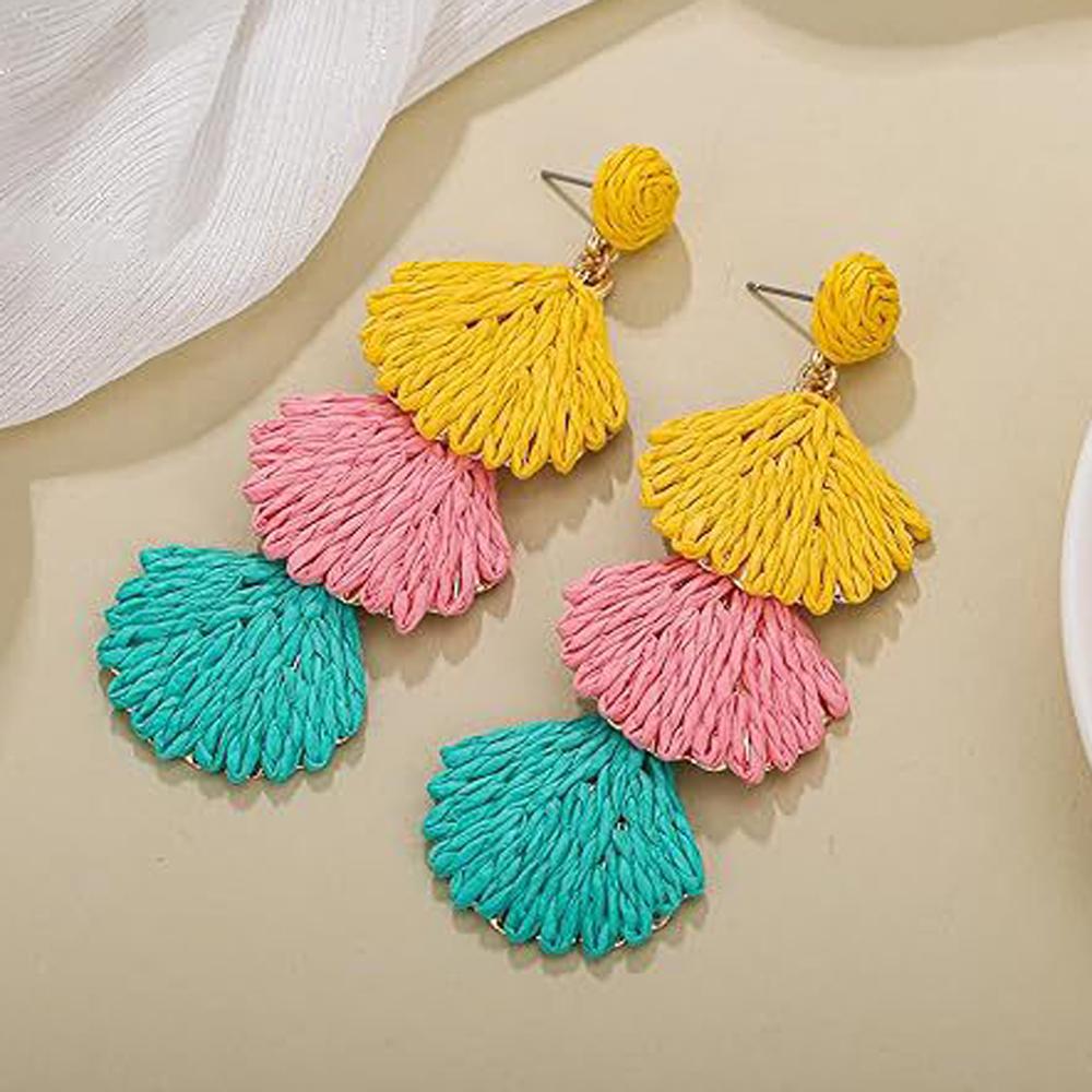 Raffia Dangle Earrings for Women - Boho Statement Rattan Drop Jewelry Shell Design, Lightweight Summer Beach Trendy Accessories