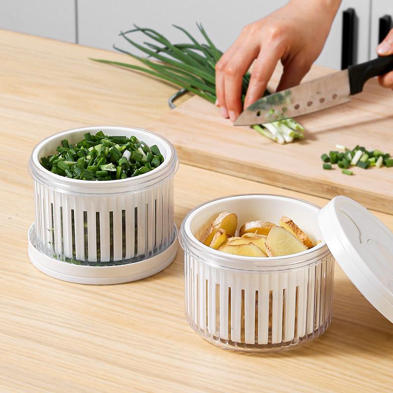 Sealed Fresh-keeping Box Kitchen Refrigerator Storage Box Plastic Food Drain Storage Round Onion Ginger Garlic Storage Box&