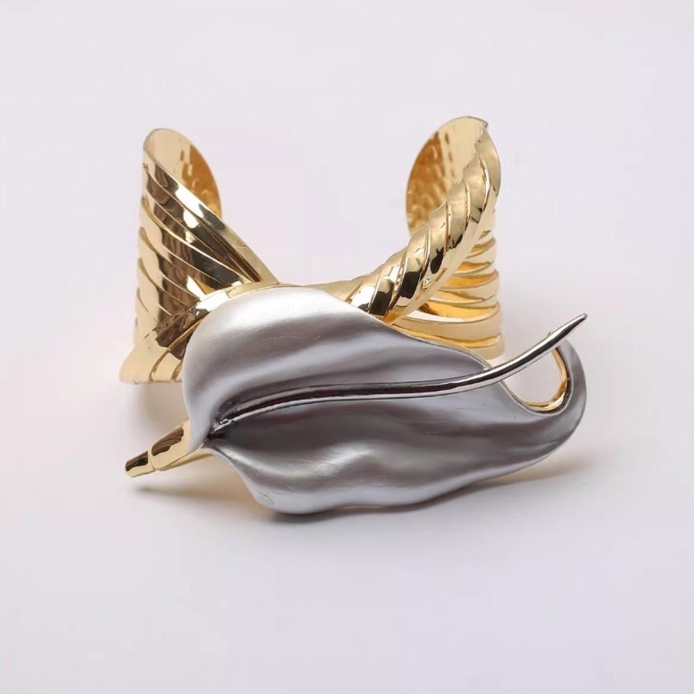 Exaggerated Golden and White Bangle Openable Metal Flower Bracelet Iris Bangle  Festival Gifts