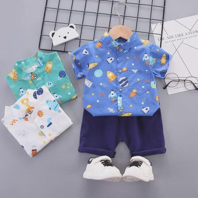 Completo estivo casual due pezzi per neonati e bambini piccoli: camicia e pantaloncini