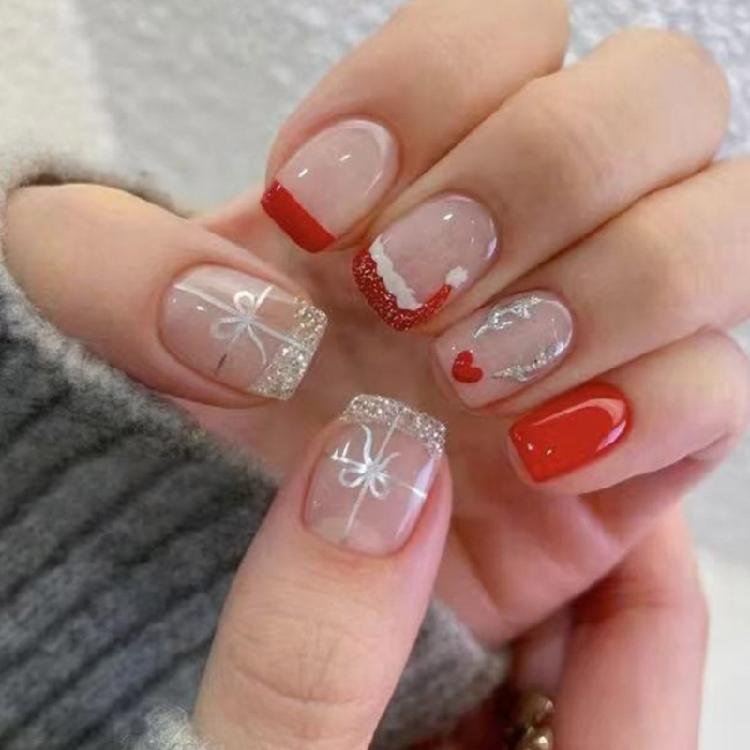 

24Pcs Christmas Acrylic Nail Set Short Square Press Ons With Silver Glittering Elk Designs Nail Art For Festive Look 1