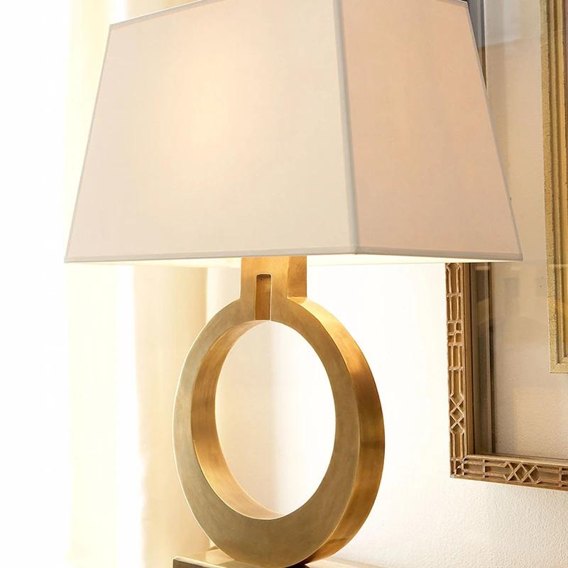 High Quality Modern Luxury Table Lamp Villa Golden Dining Table Decoration Table Lamp Nordic Retro Bedroom Bedside LED Light ZM