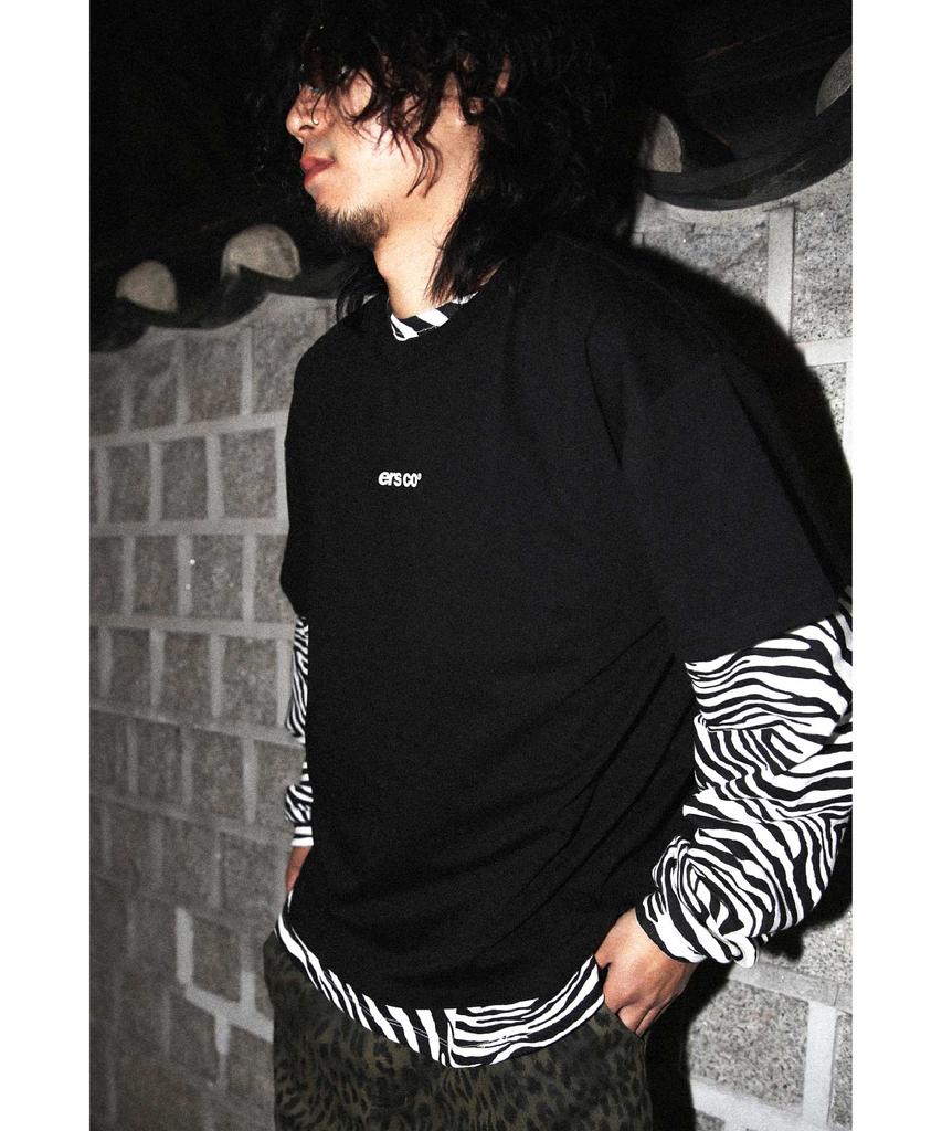 Ialeseuko Chameleon Feeling T-Shirt_Black