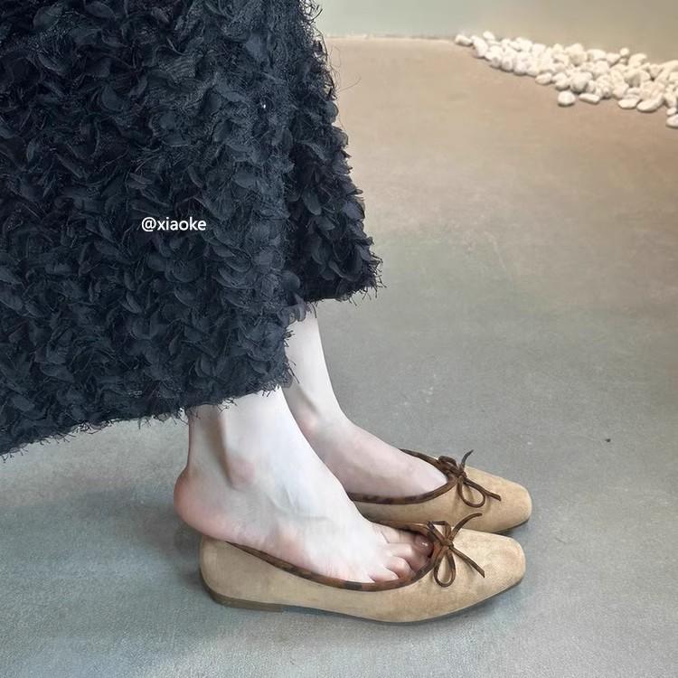 French Flat-soled Ballet Shoes Commuter Single Shoes Women's Shoes 2025 Spring and Autumn Retro Suede Bow Evening Shoes
