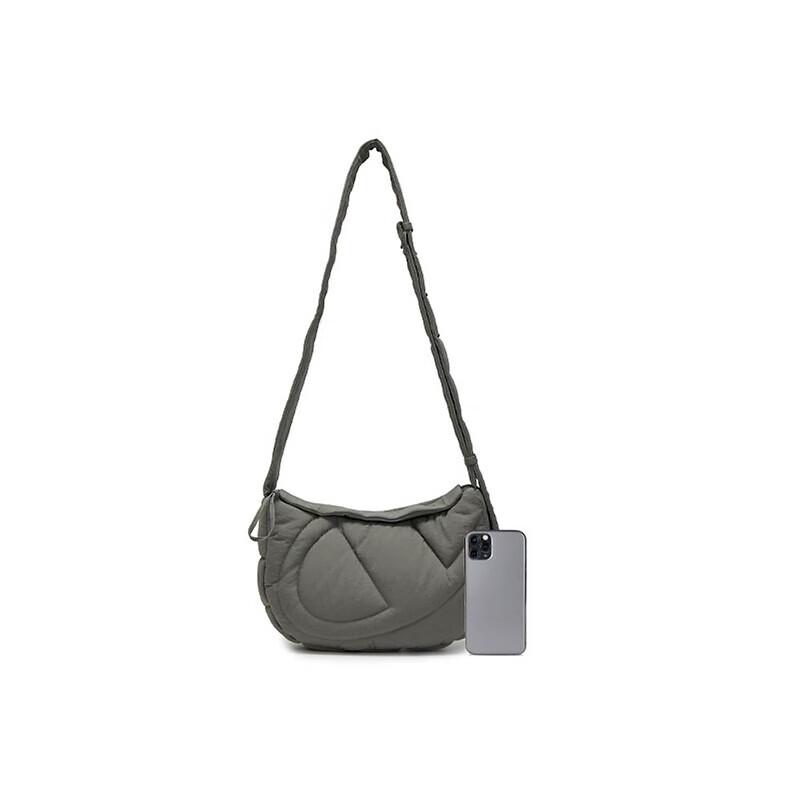 Champion Quilted Crossbody Shoulder Bag 4350₽