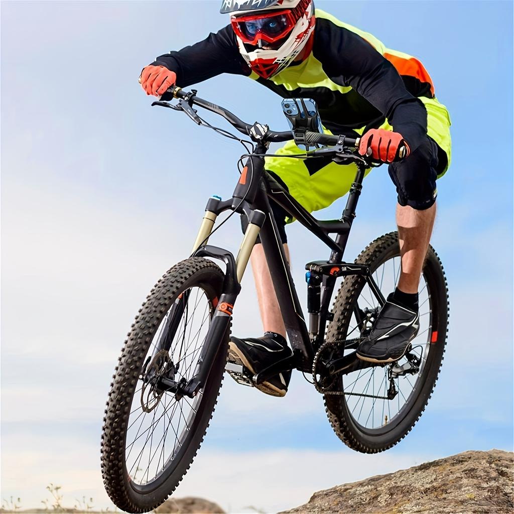 1pc 360 Degree Rotating Bike Phone Holder for Men Women Universal Fit Easy to Install Durable Material Cycling Accessory Perfect Gift for Bike Lovers