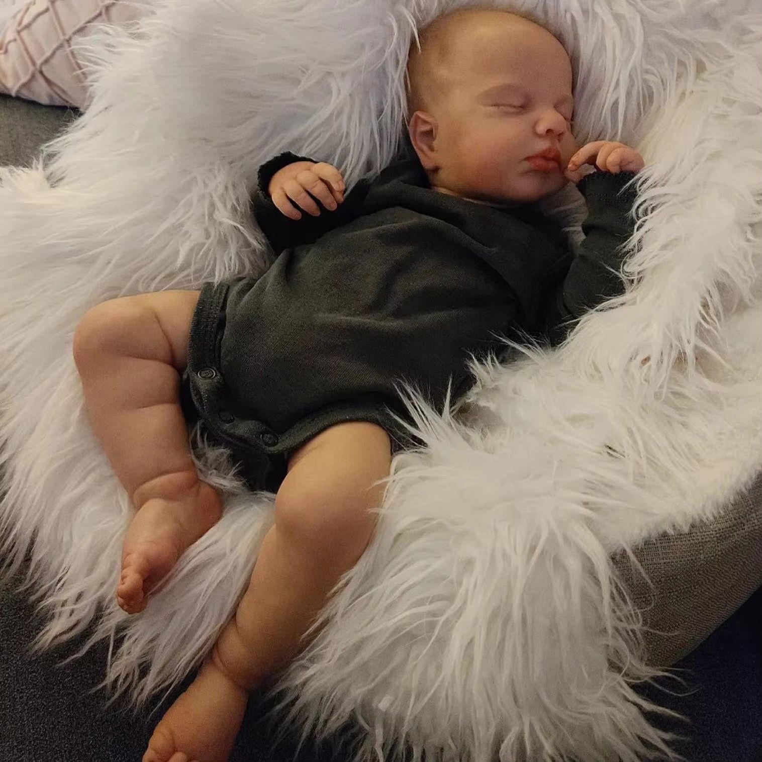 19-Inch LOULOU Realistic Reborn Baby Doll 49 cm Silicone Body Doll, Boy