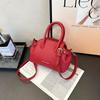 Summer popular small bag women's new exquisite versatile handbag messenger bag high-end small bag