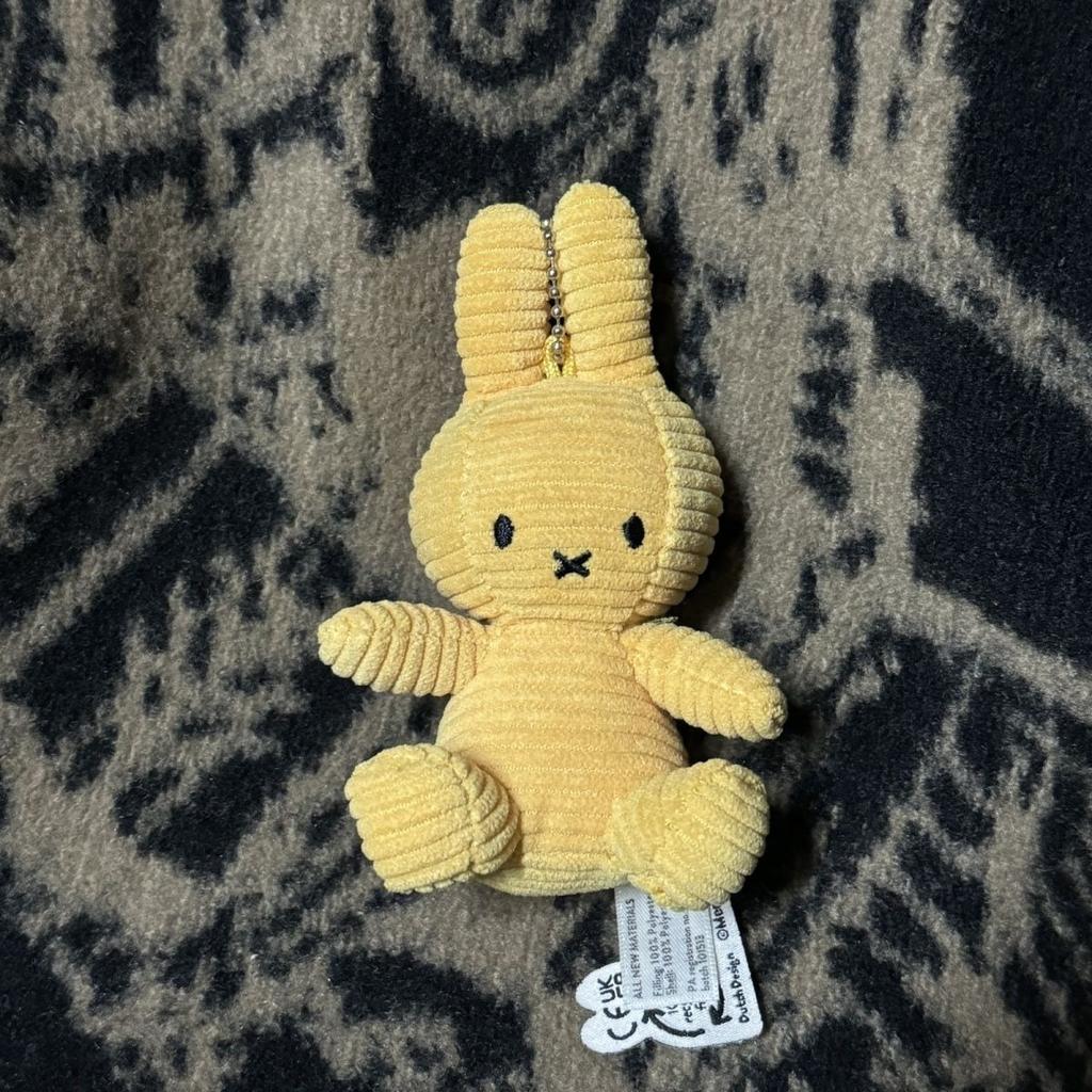 Kawaii Miffy Keychain Miffy Rabbit Doll Pendant Corduroy Little Rabbit Keychain Plush Cute Rabbit Figurine