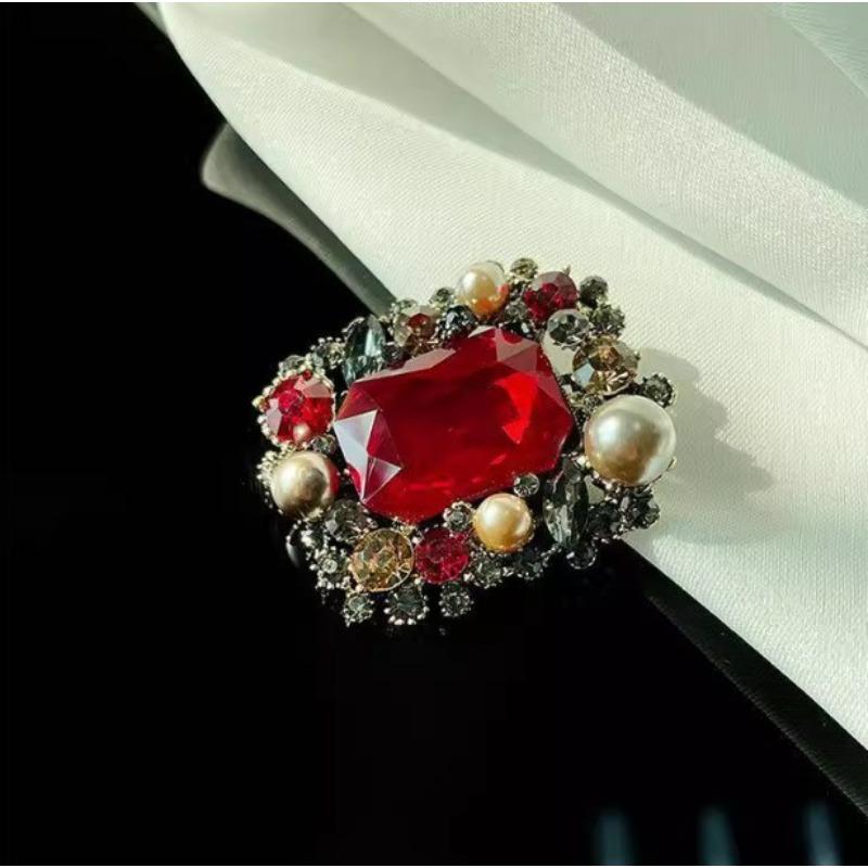 New Alloy Brooch High-end Niche Women's Peony High-end Pin Coat Suit High-end Versatile Brooch
