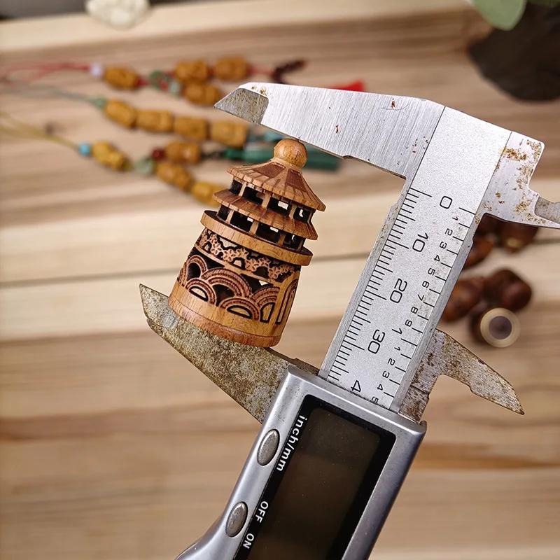 Wood Hollow Carved Aromatherapy Bottle Mini Vase Pagoda Car Hanging Decoration Fragrance Diffuser Bottle Sealed Jar Pendant
