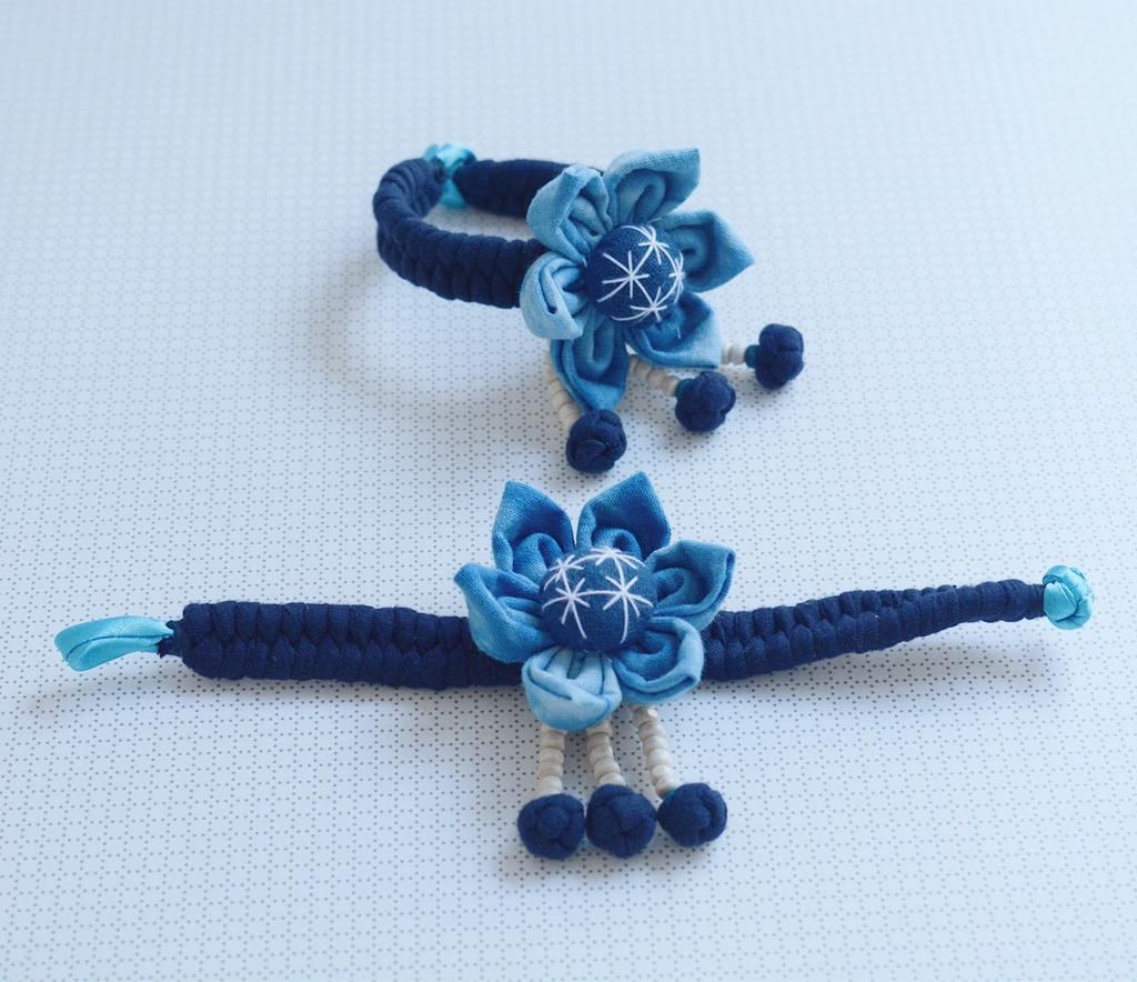 Yunnan Dali Handgefertigtes Ethnisches Batikstoff-Armband - Blau & Weiß Reiseschmuck