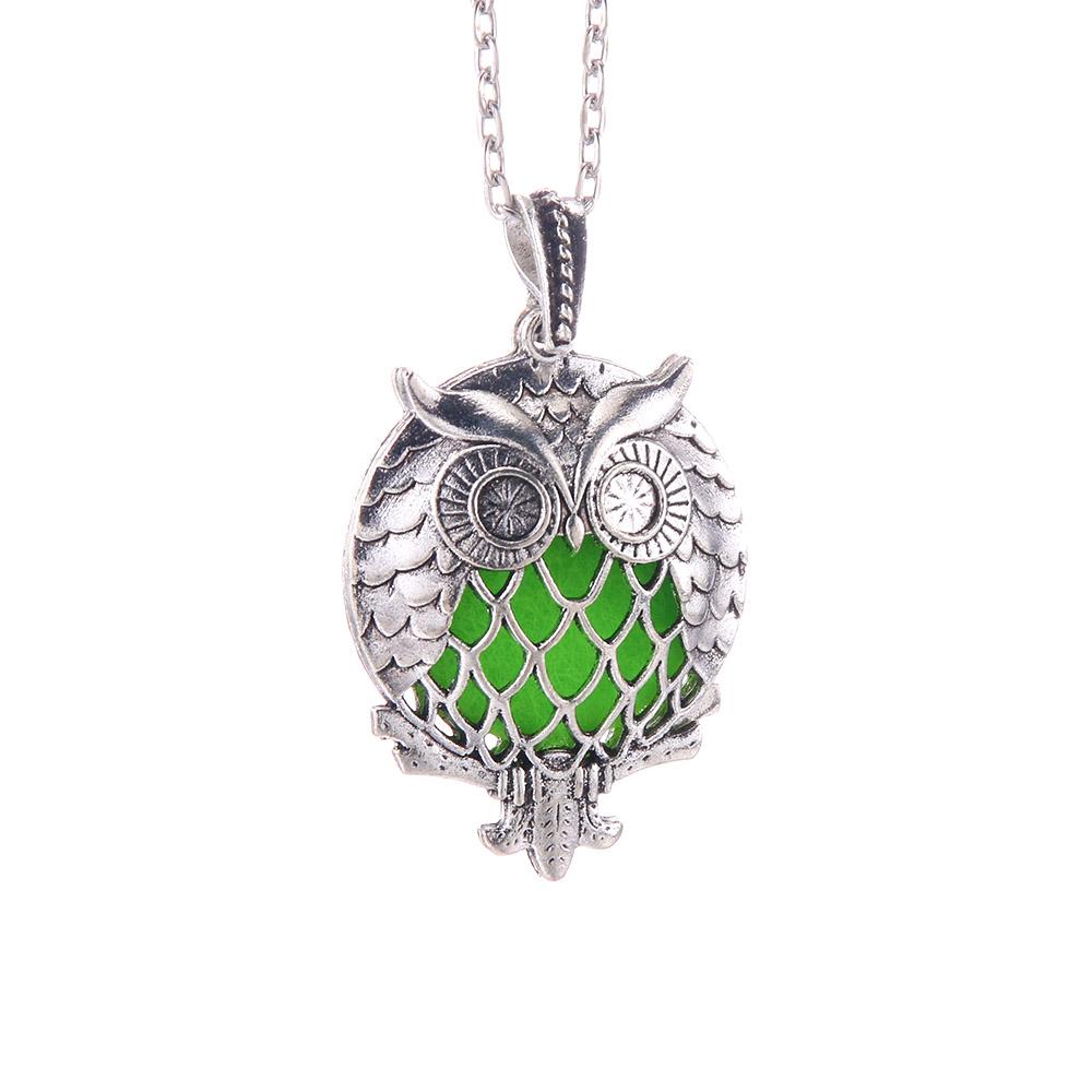 Aromatherapy Necklace Tree of Life Diffuser Jewelry Vintage Open Locket Pendant Essential Oil Perfume Aroma Diffuser Necklace