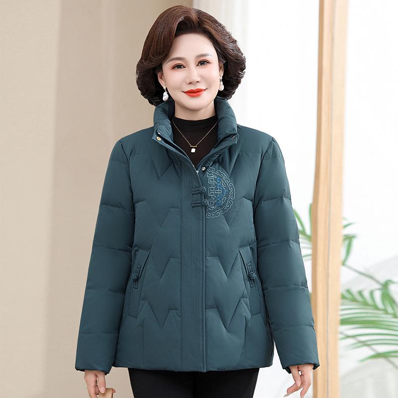 

Брендовая Пуховая Куртка Женская Защищающая от Холода с Вышивкой - Теплый Пух Белой Утки для Среднего/Пожилого Возраста (2025) XL оливковое зеленый