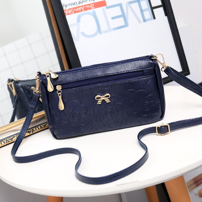 Bag women's new printed messenger bag women's shoulder medium women's bag a retro style