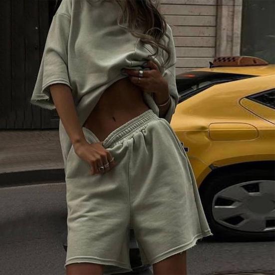Women's Casual 2 Piece Outfit Crew Neck Short Sleeve Top Elastic Waist Shorts Set