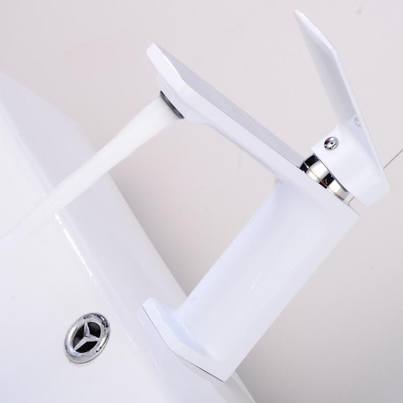 Chrome Basin Faucet Bathroom Sink Faucet Single Lever Chrome Faucet Basin Taps Deck Vintage Wash Hot Cold Mixer Tap Crane Brass