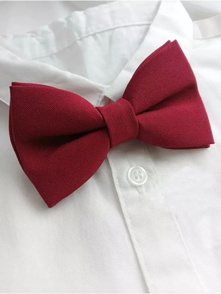 Classic Pre-Tied Bow Tie Adjustable Neck Strap Formal Accessory Suitable for Various Shirt Collars and Occasions with Durable Fabric Construction