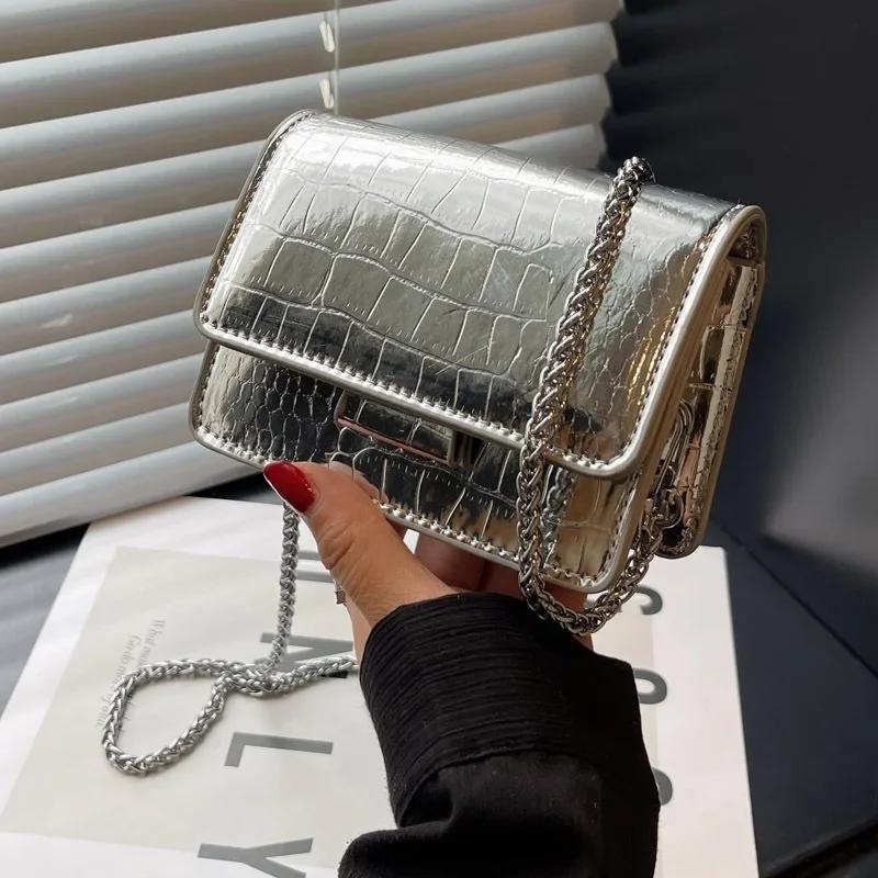 This Year's Popular Super Popular Small Bag 2023 Summer Popular Versatile Chain Messenger Bag Fashion Mini Square Sling Bag