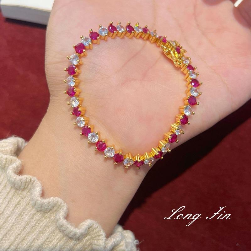 Mittelalterlicher Stil Taubenblutrot Armband Echtgold Galvanisiert Rubin Weißer Diamant Schmuck High-End Leichter Luxus Stapelbare Accessoires