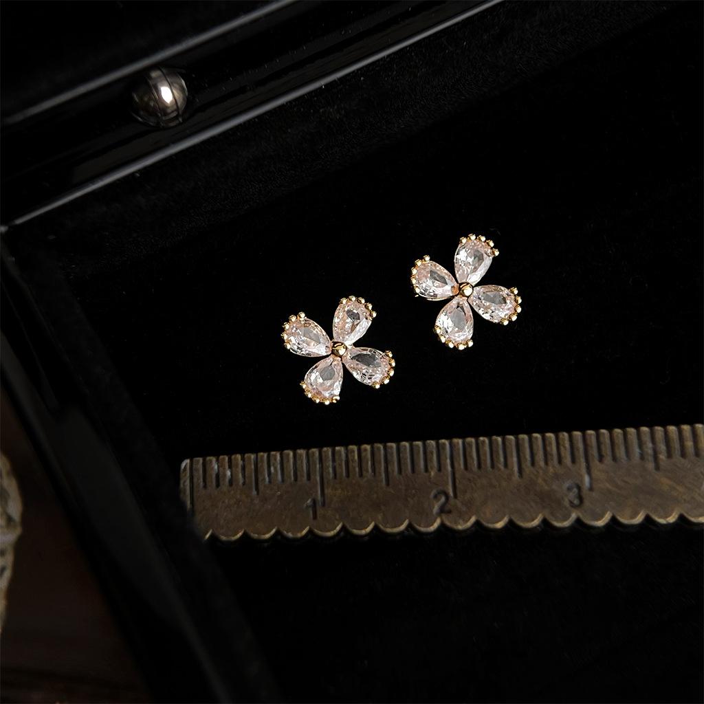 Medieval full of zircon flower stud earrings commuter temperament earrings small earrings