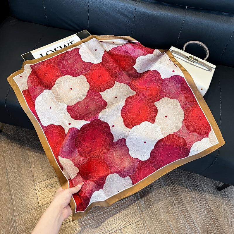 New silk scarf women's fashion versatile high-end small square scarf Korean version neck protection scarf spring and autumn retro scarf binding bag